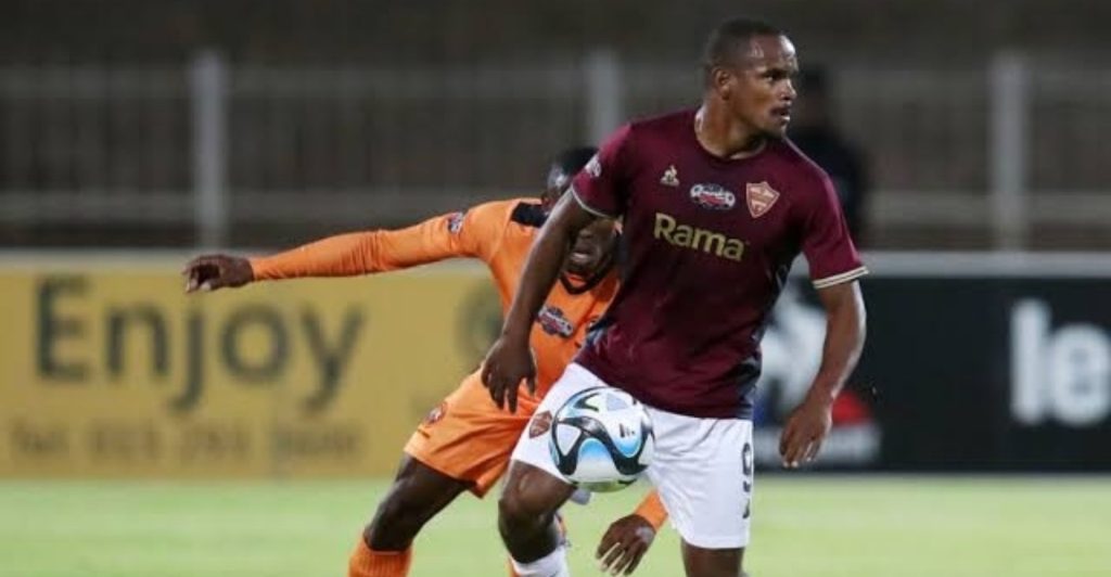Iqraam Rayners in action for Stellenbosch FC