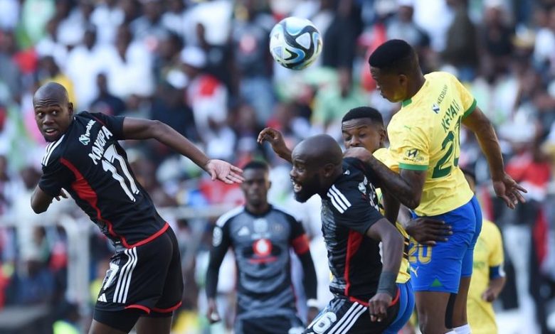 Evidence Makgopa in action for Orlando Pirates
