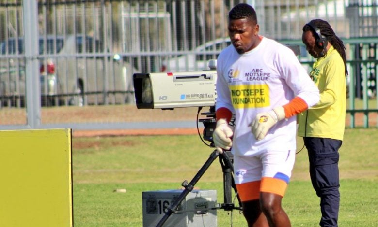 Highbury FC goalkeeper Mlungisi Mazibuko