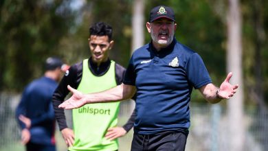 Nasreddine Nabi during a training session