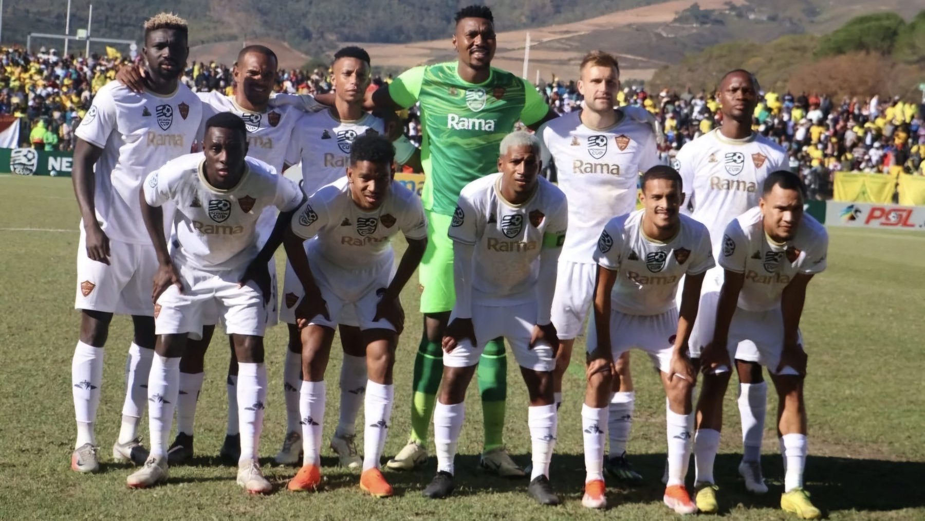 Stellenbosch FC goalkeeper Oscarine Masuluke says it remains his dream to play for Bafana Bafana.