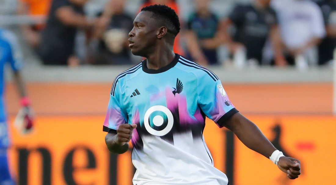 Bongokuhle Hlongwane in action for Minnesota United in MLS