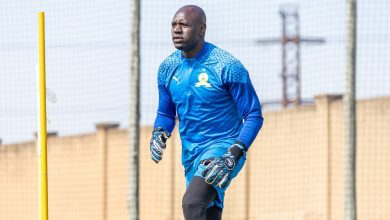 Denis Onyango looks set to stay put at Mamelodi Sundowns