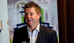 Dylan Kerr at Marumo