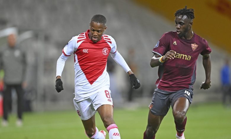 Luvuyo Phewa in action for Cape Town Spurs