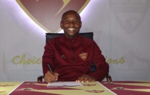 Sanele Barns signs for Stellenbosch FC