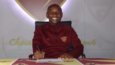 Sanele Barns signs for Stellenbosch FC