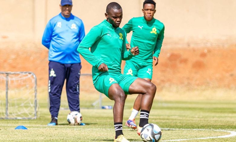 Asekho Tiwani of Mamelodi Sundowns at training