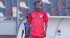 Azola Tshobeni in JDR Stars colours