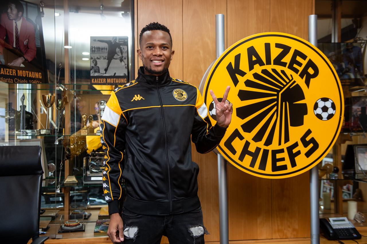 Kaizer Chiefs have confirmed the signing of midfielder Gaston Sirino and defender Bongani Sam