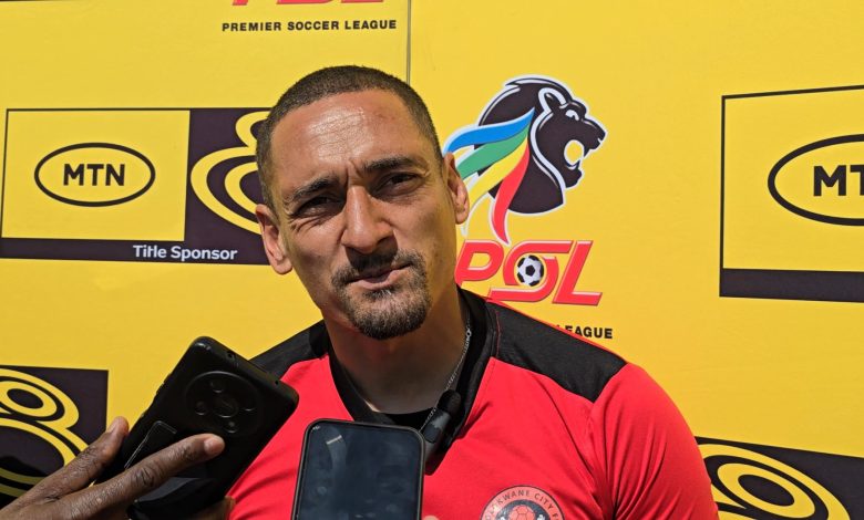 Polokwane City midfielder Cole Alexander has described the transfer talks surrounding teammates Oswin Appollis and Thabang Matuludi as a tricky situation.