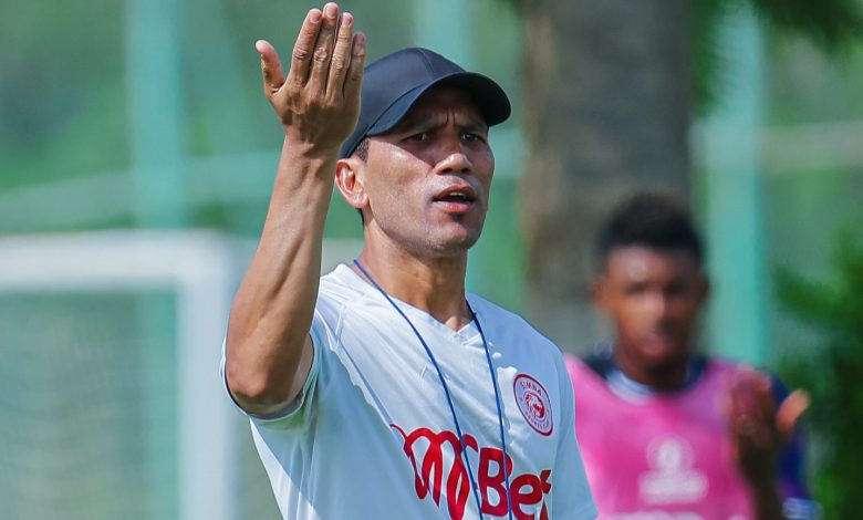 Fadlu Davids of Simba SC