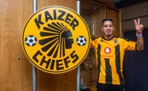 Kaizer Chiefs have confirmed the signing of midfielder Gaston Sirino and defender Bongani Sam