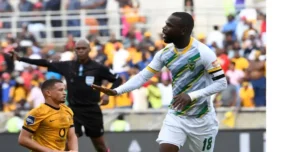 After a forgettable 2023/24 season, Golden Arrows striker Knox Mutizwa has set an ambitious target for himself in the upcoming Betway Premiership season.