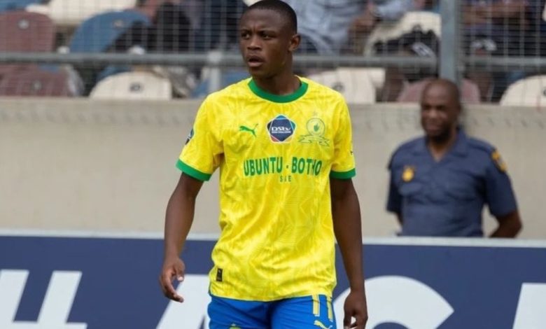 Kutlwano Letlhaku in action for Mamelodi Sundowns