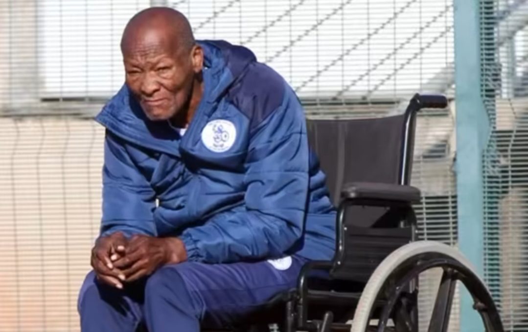 In an emotional speech in the presence of football icon Lucas 'Masterpieces' Moripe, Pretoria Callies Chairman Moses Malada has urged his players to promote the club in his honour.