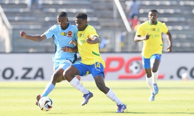 10 man Sundowns advance to MTN8 semi-finals after beating Polokwane City