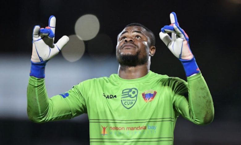 Nigeria international goalkeeper Stanley Nwabali has extended his contract at Betway Premiership side Chippa United for a further three years