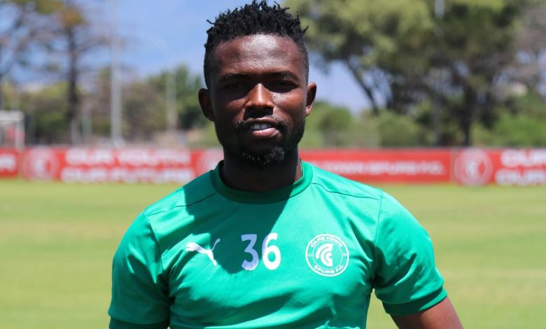 Tanzanian defender Gadiel Kamagi to Chippa United