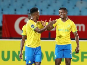 Teboho Mokoena and Themba Zwane of Mamelodi Sundowns