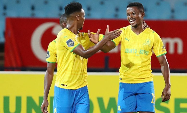 Teboho Mokoena and Themba Zwane of Mamelodi Sundowns