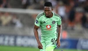 'He doesn't run like a fool': Hugo Broos on Thalente Mbatha