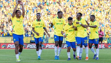 Themba Zwane in action for Mamelodi Sundowns