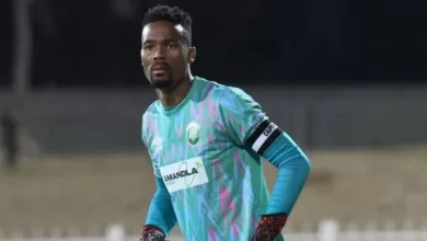 Bafana Bafana goalkeeper coach Grant Johnson has offered words of encouragement and support to Veli Mothwa