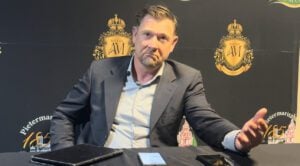 Tinkler's take on Mngqithi's Sundowns post-Rulani Mokwena