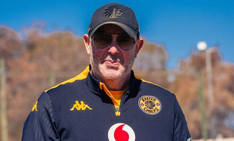 Kaizer Chiefs coach Nasreddine Nabi at training