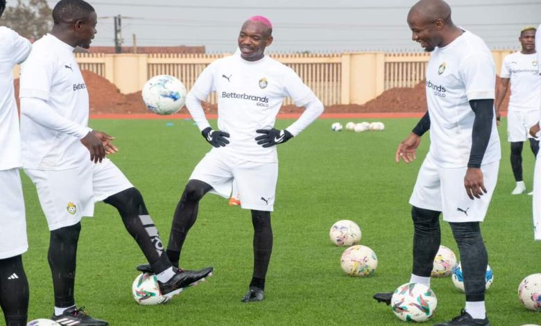 Former Kaizer Chiefs and Mamelodi Sundowns attacker Khama Billiat has outlined his expectations after coming out of international football retirement