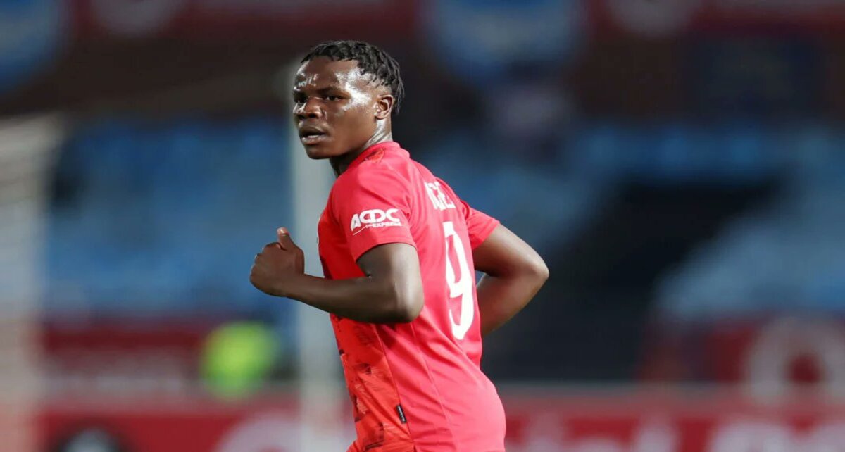 A PSL star who recently revealed his undying admiration for Knowledge Musona, has received rave reviews, likened to ex-Manchester City forward Sergio Agüero.