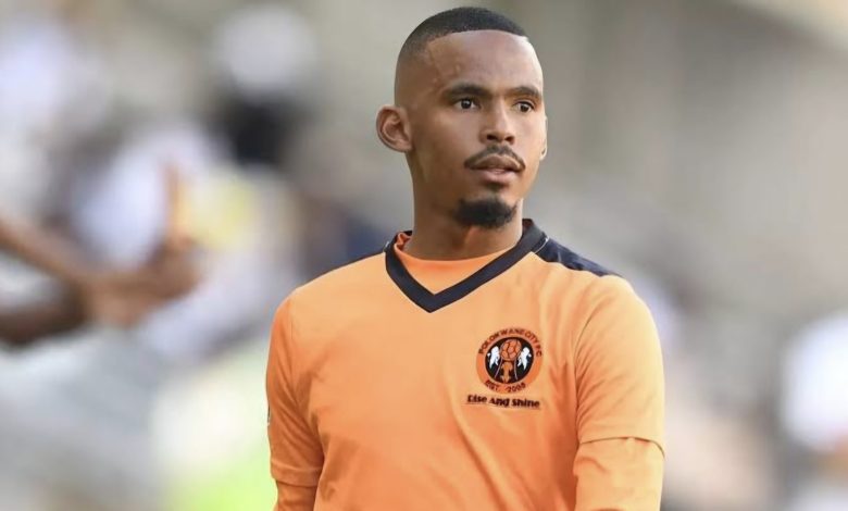 Polokwane City coach Phuti Mohafe has explained why it would not be possible for the club to lose both Oswin Appollis and Thabang Matuludi in the current transfer window period.