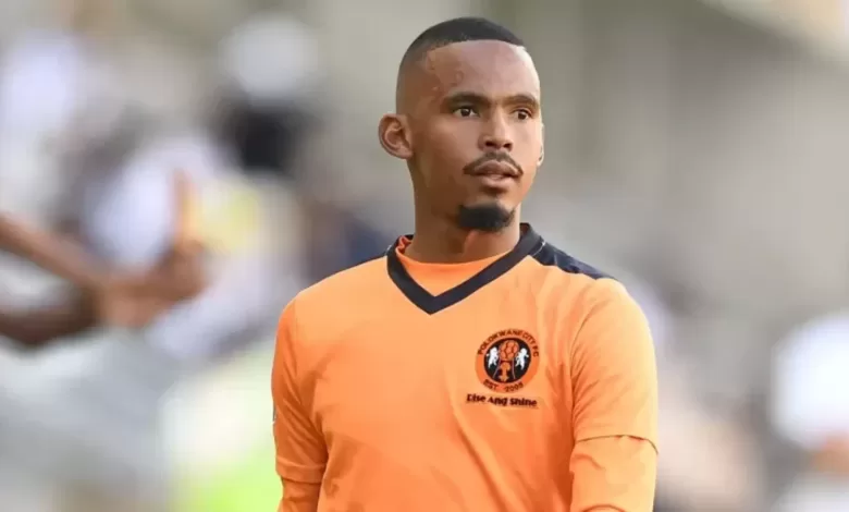 Oswin Appollis in Polokwane City FC colours