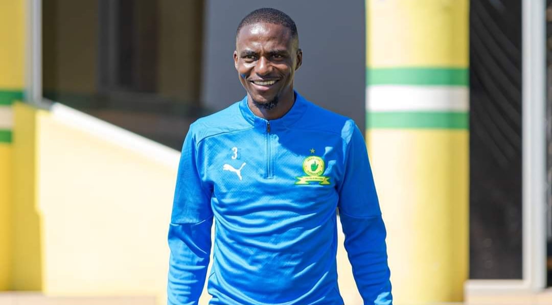 Thembinkosi Lorch at Mamelodi Sundowns training