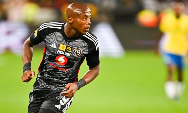 Orlando Pirates striker Zakhele Lepasa linked with SuperSport United