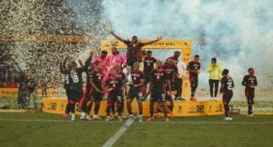 Retired footballer Aubrey Ngoma has revealed the stark contrast between Mamelodi Sundowns and Orlando Pirates in their pursuit for the Betway Premiership title.