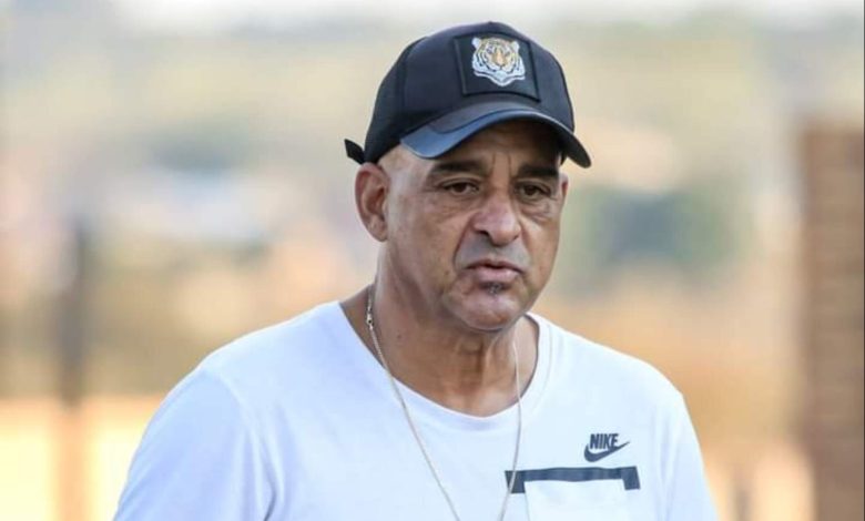 Coach Owen Da Gama during Vondwe XI Bullets training session