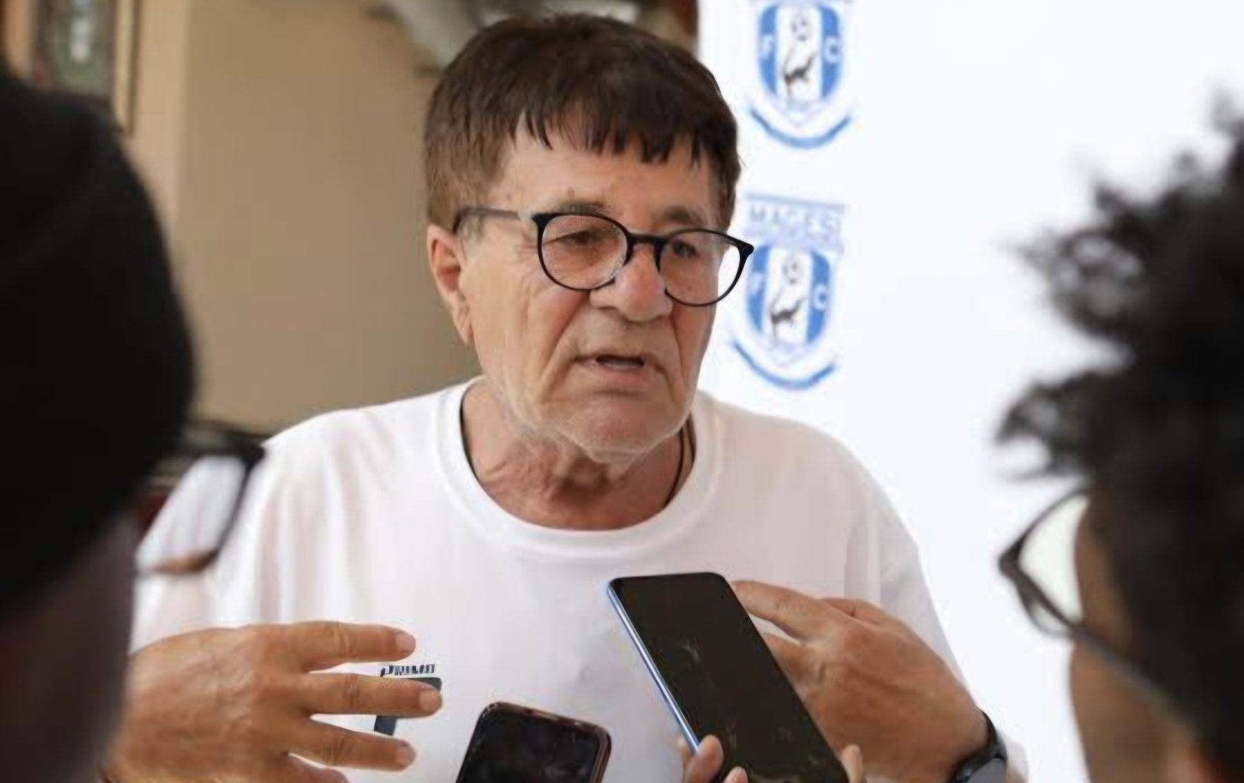 Former Magesi FC technical advisor Peter Koutroulis has clarified what he says was a 'misinformed' statement by the club CEO regarding his departure.