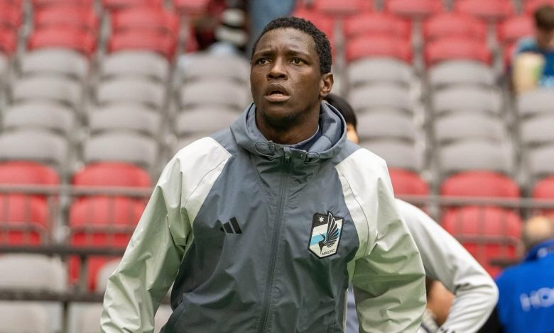 Minnesota United striker Bongokuhle Hlongwane during warm-ups