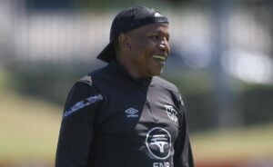 Lebohang Manyama at Cape Town City training