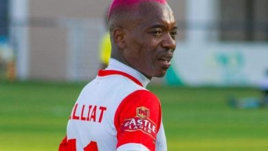 Khama Billiat of Yadah FC in action