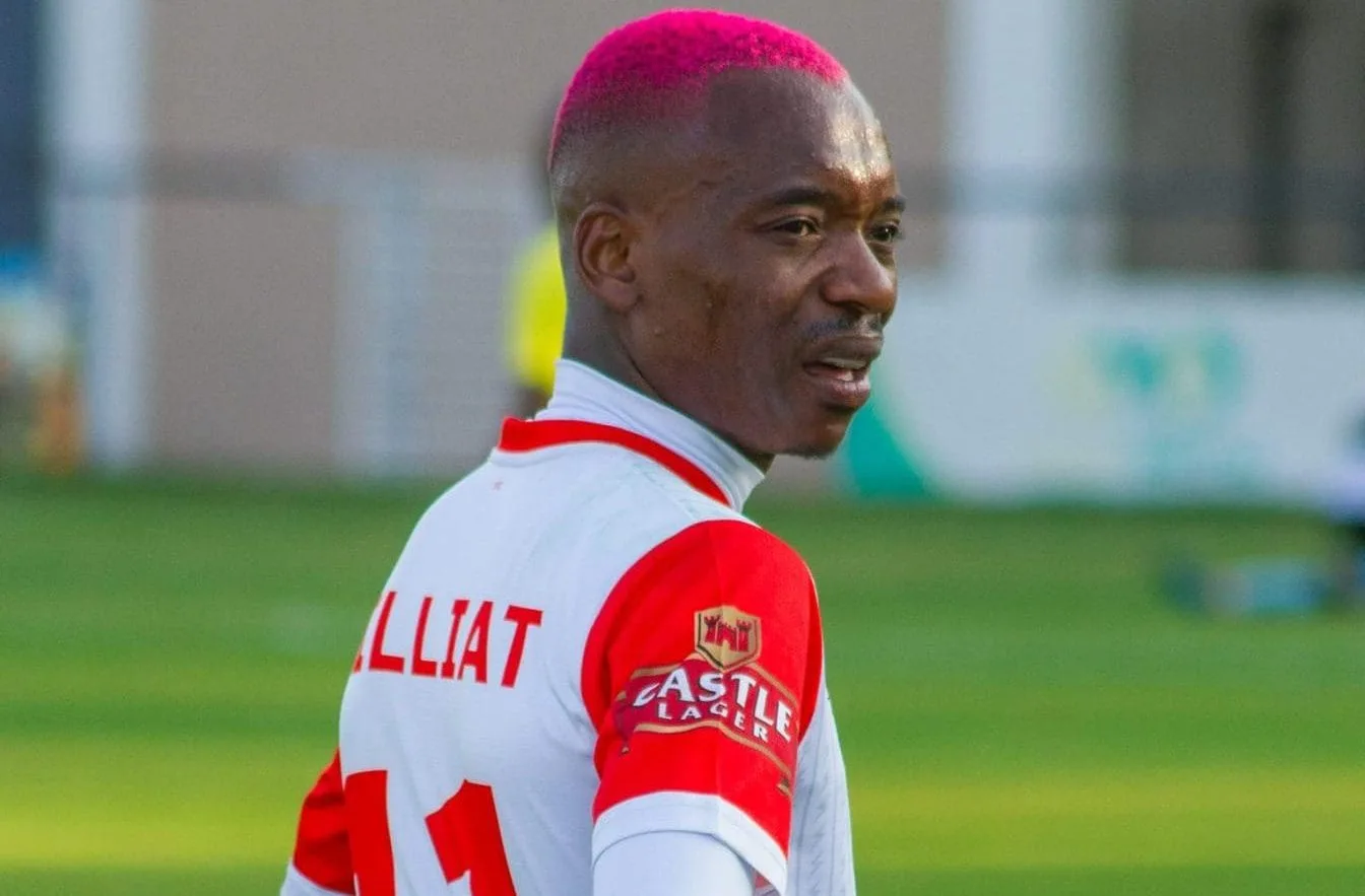 Khama Billiat of Yadah FC in action