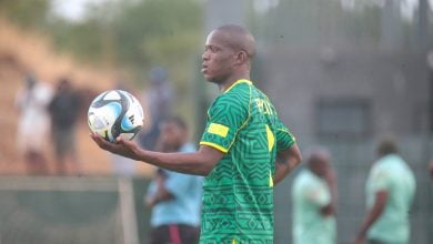 Lantshene Phalane giving the ball to a teammate during a Motsepe Foundation Championship match