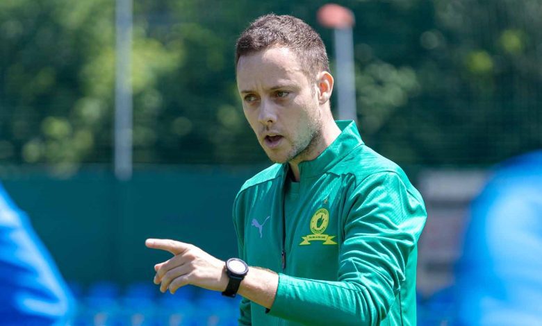 Mamelodi Sundowns assistant coach Romain Folz giving instructions during training