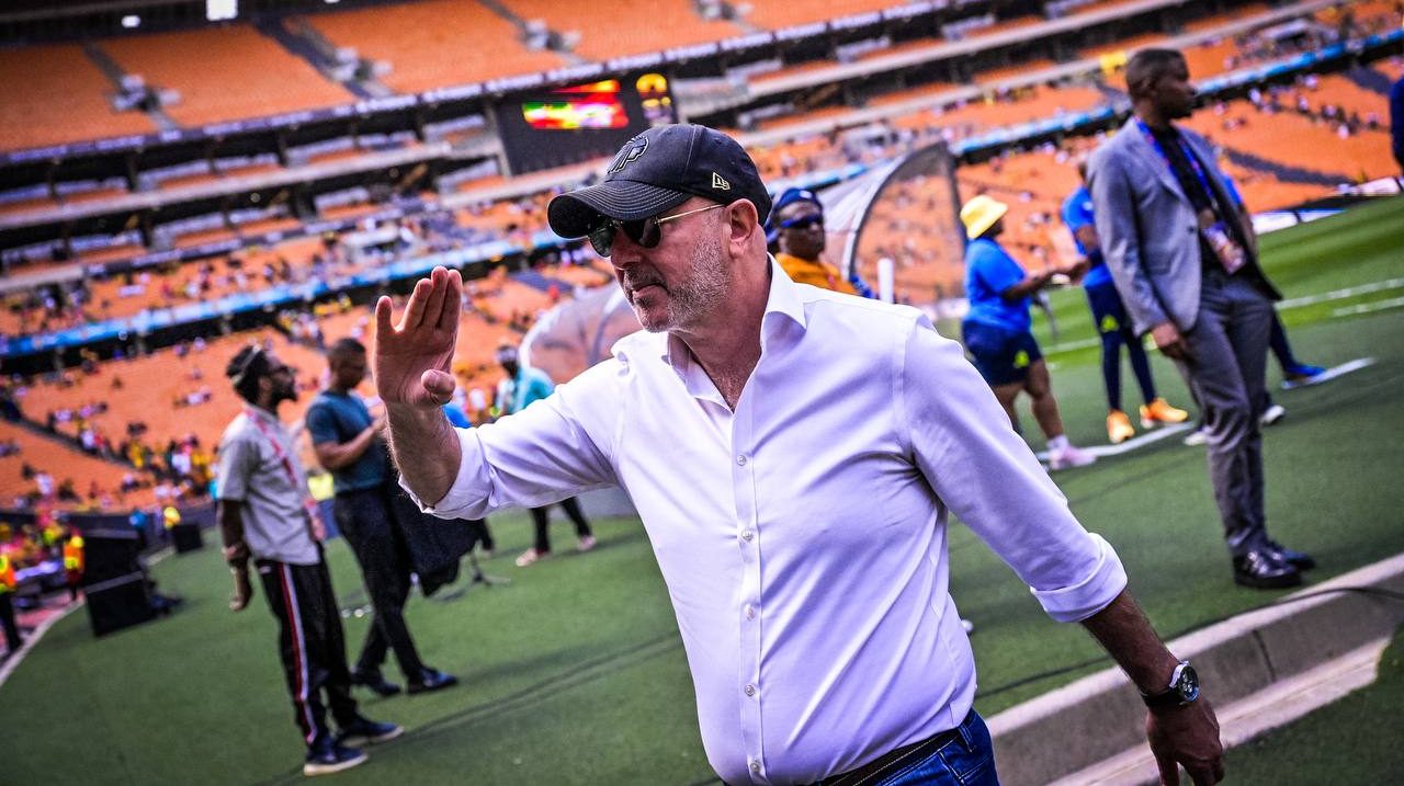 Nasreddine Nabi of Kaizer Chiefs greeting the fans after a game