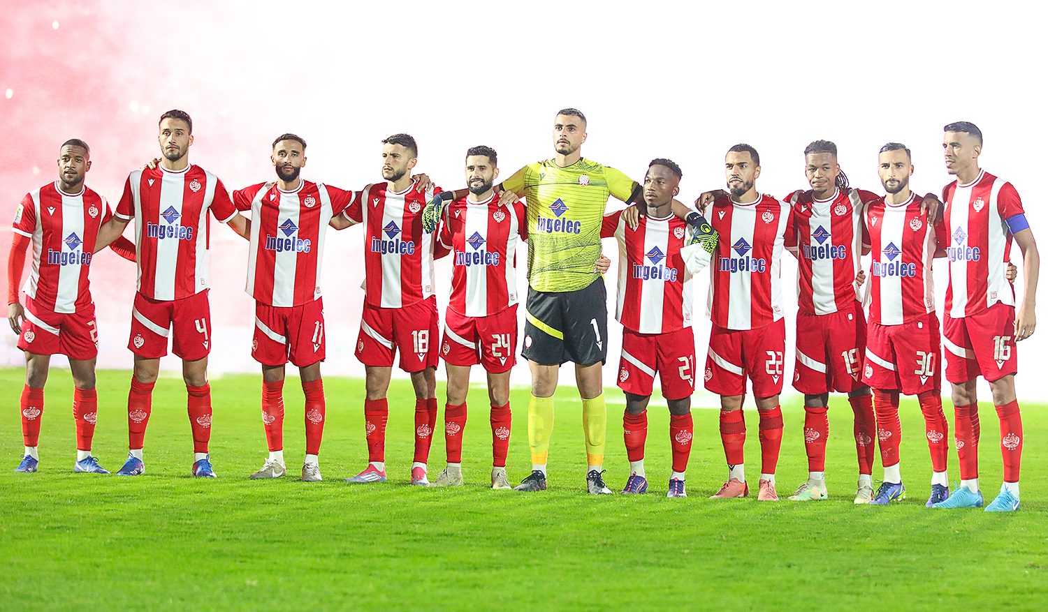 Rulani Mokwena's Wydad Casablanca team before a game 