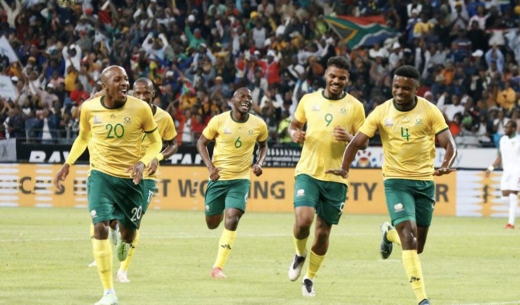 Minister for Sport, Arts and Culture Gayton McKenzie has announced plans to help SAFA pay Bafana Bafana and Banyana Banyana players. 