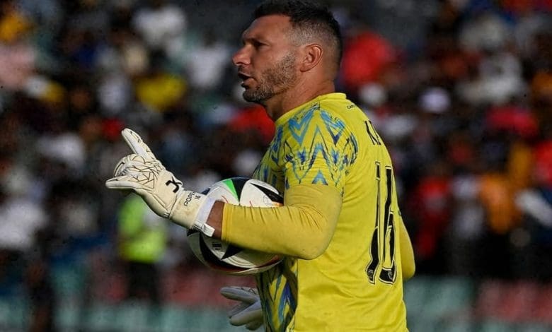 Veteran goalkeeper Dareen Keet in action for Cape Town City