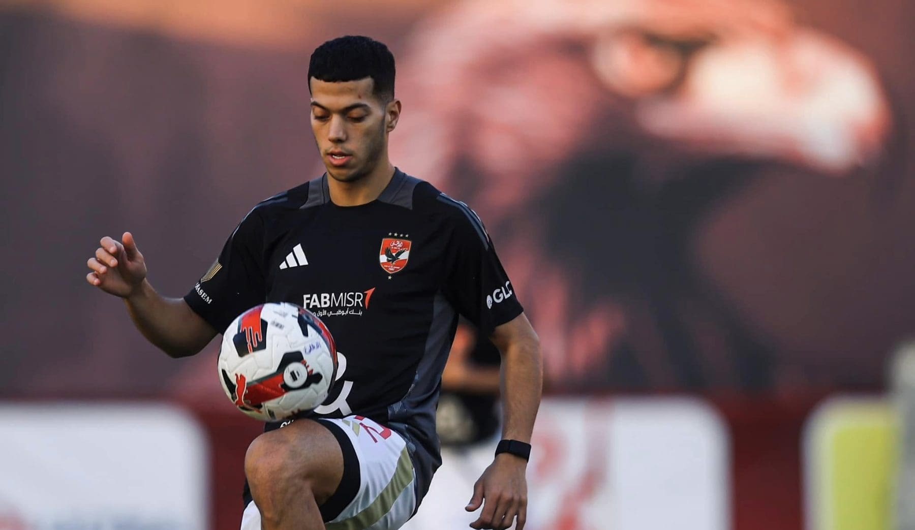 Al Ahly star Emam Ashour training with the team ahead of Orlando Pirates clash 